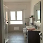 Anna's House